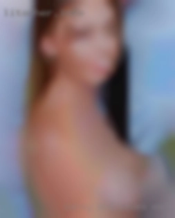 Curvy in Warrenton, MO and loves sensual NSA fun.