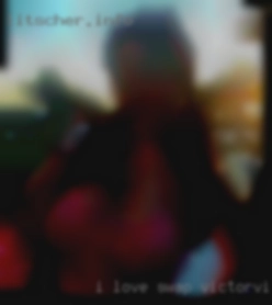 I love swap Victorville kissing which turns me on.
